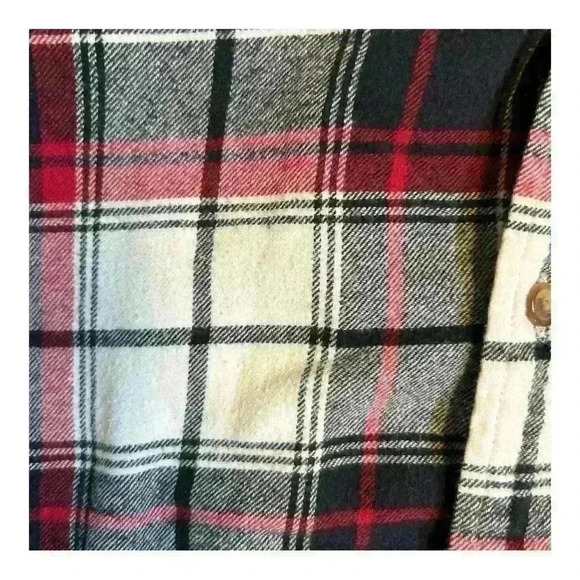 Chaps men’s red, gray and black flannel plaid button down top large pre-owned - Picture 6 of 6